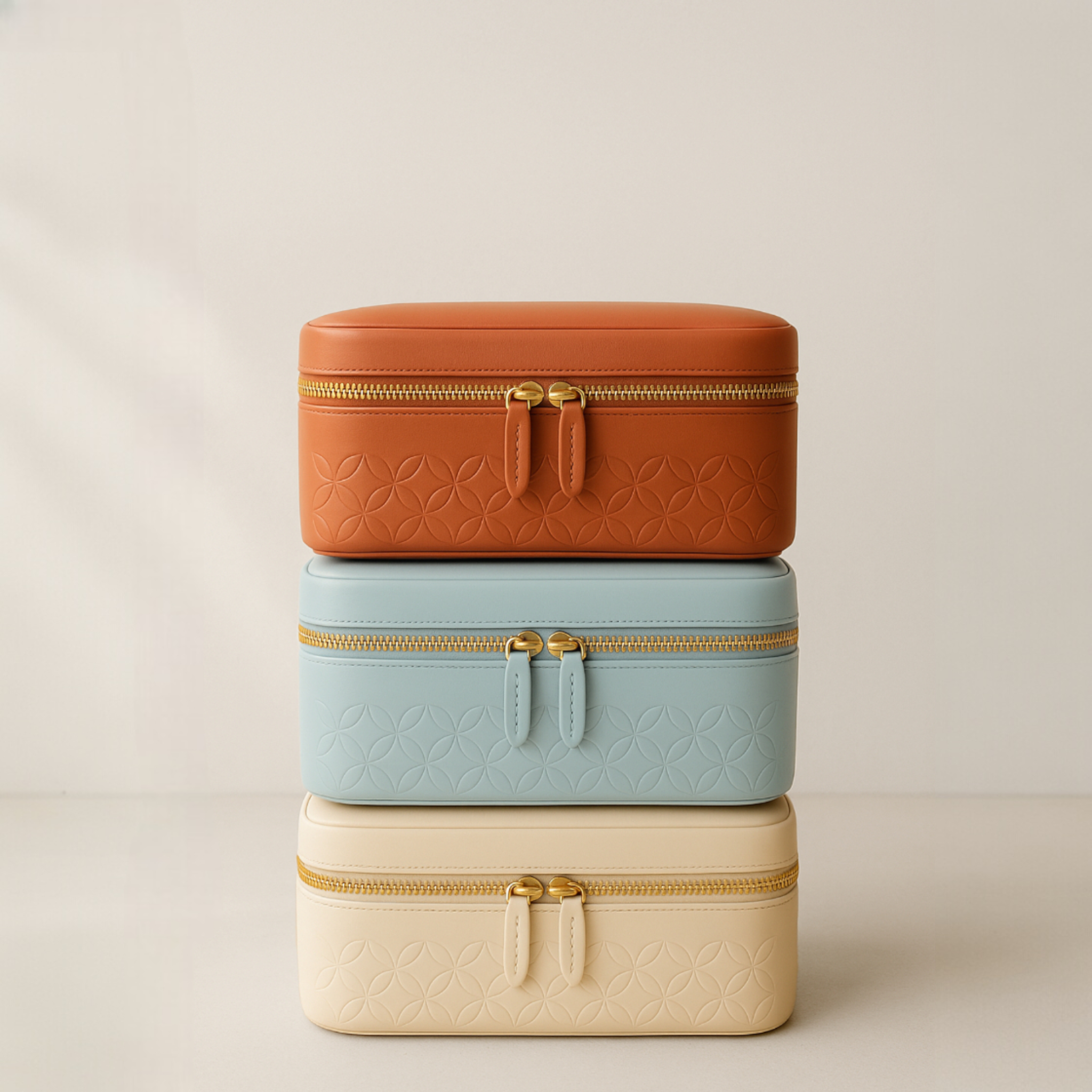 POUCH